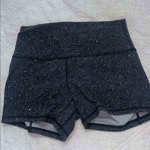 Spandex lululemon shorts